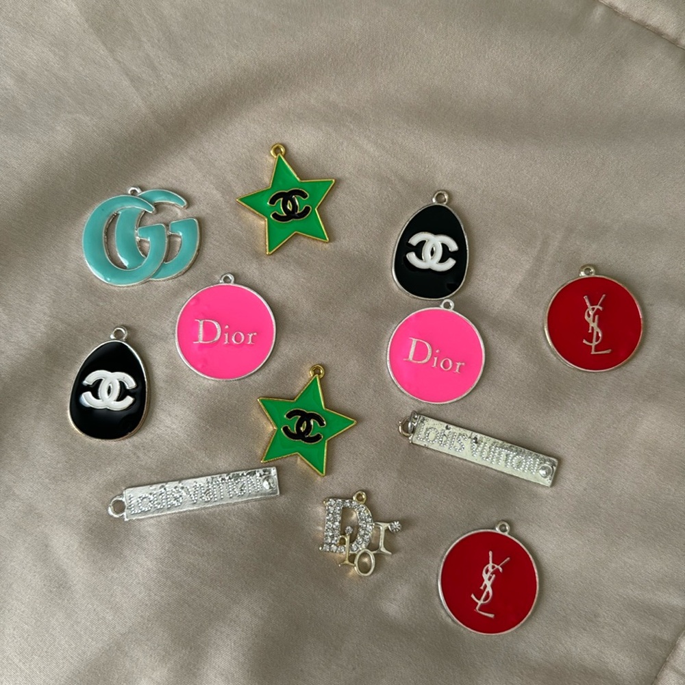 Bracelet charms